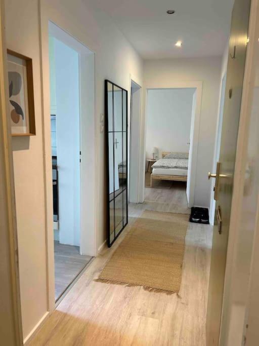 הנובר Country Style Apartment With Balcony Near Fair מראה חיצוני תמונה